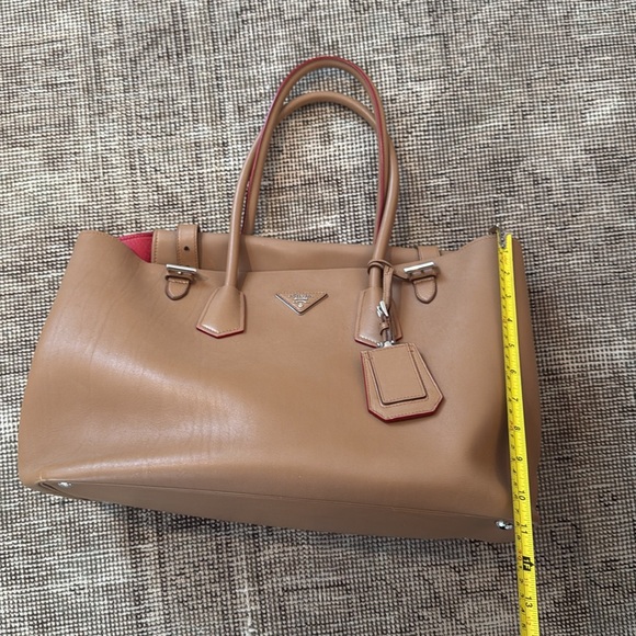 Prada Saffiano top handle large bag - Picture 7 of 10